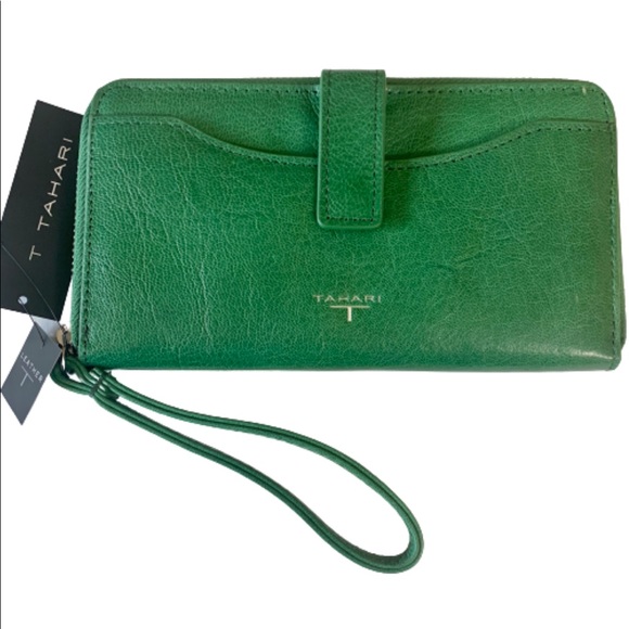 T Tahari Handbags - TAHARI LEATHER ZIP AROUND WRISTLET NWT